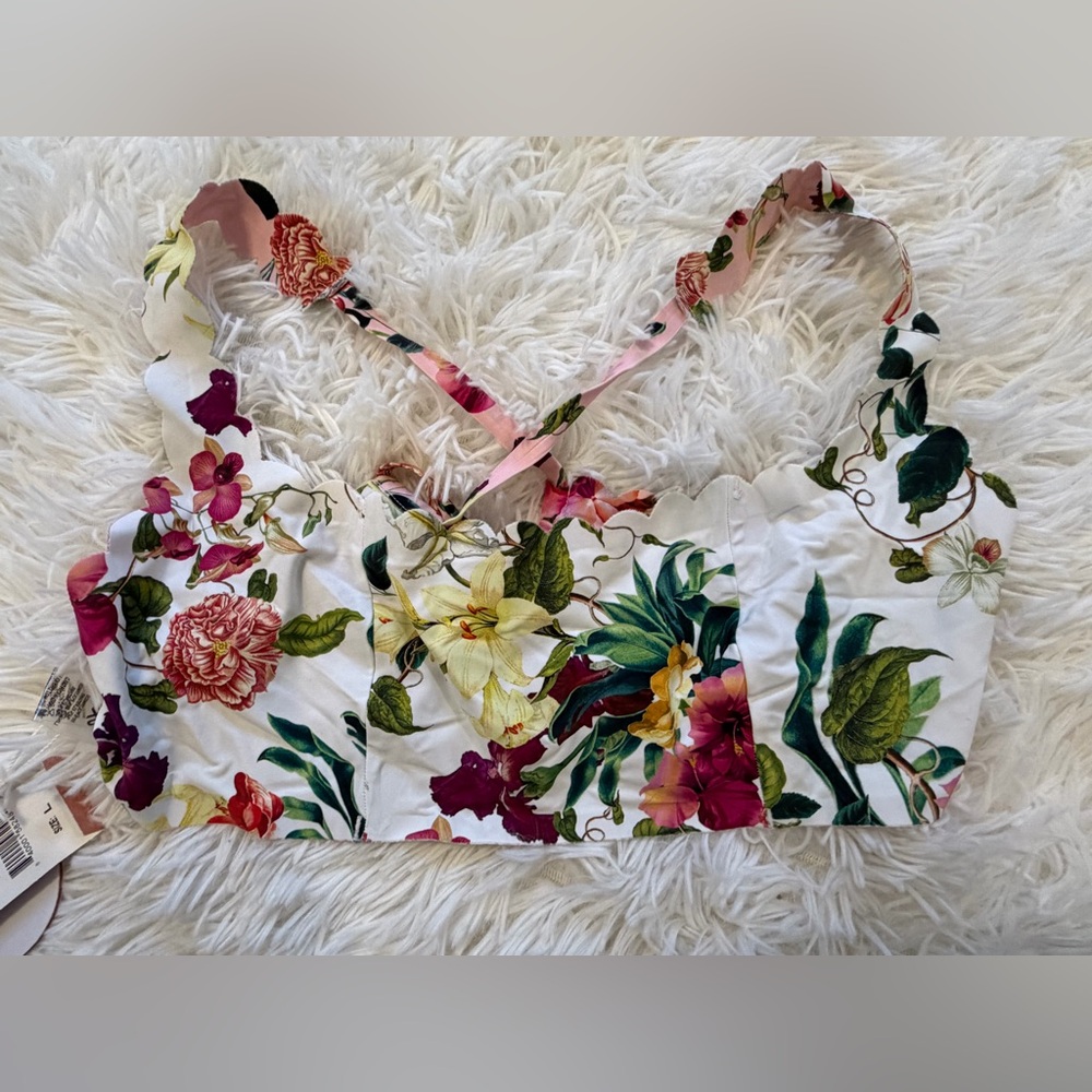 NWT PQ Swim PilyQ Summer Hibiscus Reversible Halter Bikini Top Size L Floral